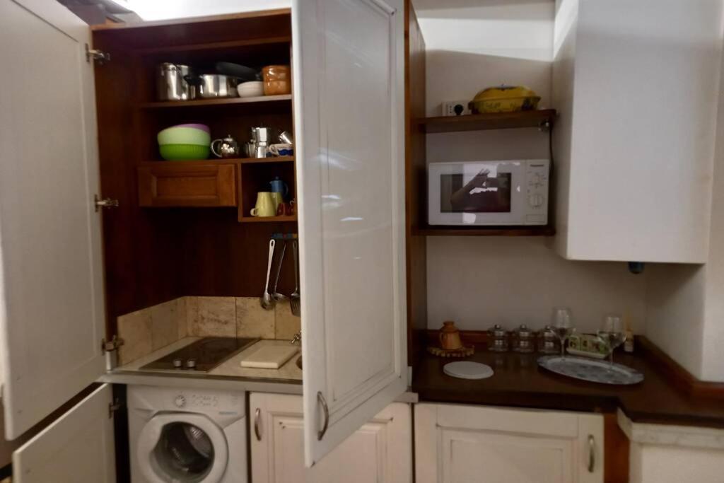 La Locanda Dei Conti, Piccolo E Confortevole Loft Siena Bagian luar foto